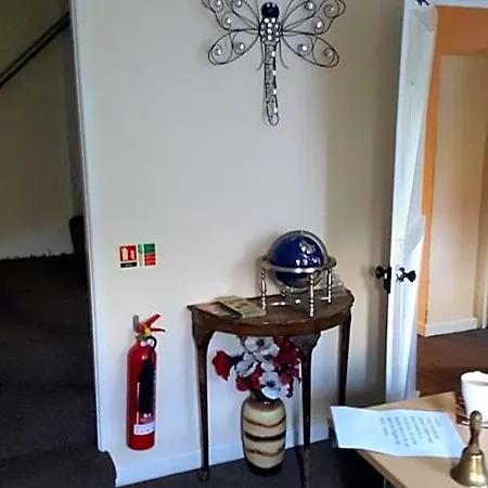 Hathway House 3* Bristol